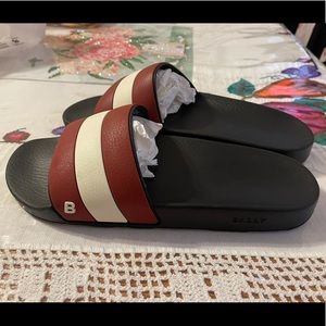 Brand new Bali slides only tried on !!!